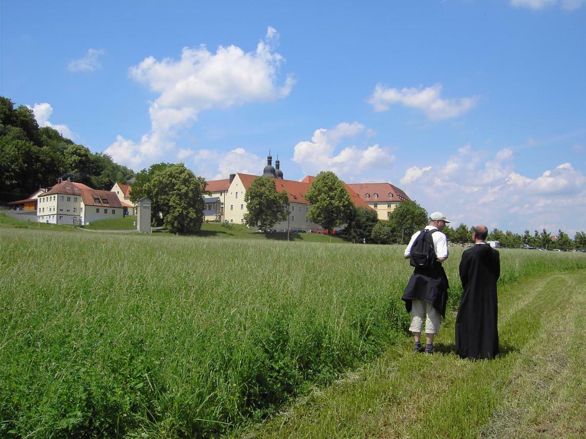 Kloster Plankstetten Gaste- Und Tagungshaus Berching Buitenkant foto